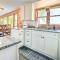 Houghton Lake Cottage with New Private Deck!