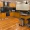 Style/Comfort/Spacious 4 bedroom house plus study