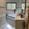 Style/Comfort/Spacious 4 bedroom house plus study