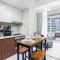 Pristine 1 BR at Reva Residences - Dubaj