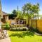 CROYDE HALLGREIN 4 Bedrooms