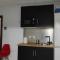 Convenient Rooms - Ferry, Train & Bus Station - - 阿尔赫西拉斯
