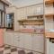 Life in Colors - Elegant 2BD Premium Stay by Flat Mаnager - صوفيا