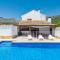 Cortijo El Llano Priego de Córdoba by Ruralidays