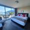Downtown Queenstown Apartment