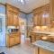1920s Corsicana Home - Spacious Group Getaway! - 科西卡纳