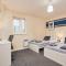 Large 2 Bed in Central Coventry - Sleeps 6 - Parking - Coventry