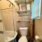 Cozy cottage in the heart of the big city- dog friendly