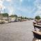 2 Bedroom Lovely Home In Breukelen