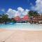 Caraïbes Apparts Resorts-Village vacance piscine 4 étoiles-Accès direct mer