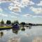 Lake Front Home In Breukelen