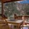 Lazy Squirrel - Cozy Family House with Full Game Room - Kernville