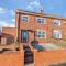 Lovely and Modern Three Bedroom House in Durham - Durham