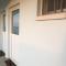 White House studio with sea view and parking