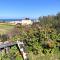 White House studio with sea view and parking