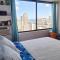 Waikiki Condo High Floor Views Beaches Convention Center - هونولولو
