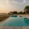 1br Cottage with Pool - Lakeside Haven by Roamhome - Udaipur