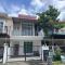 11 Austin 5mins to AICC Long Sing HeLiXuan Yi Jia PeiKin Restaurant Opposite HSI