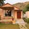 1br Cottage with Pool - Eagle's Nest by Roamhome - Udaipur