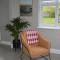 Twin Lake View - Bungalow in Pontoon - Foxford