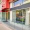 Stylish 1BR, Stampede & Free Parking by Doorbed