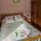 5 Bedroom Gorgeous Home In Longvilliers