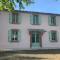Gîte ferme équestre avec piscine