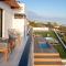 OnTheRocksBB Solar Powered Guesthouse and Ocean Lodge