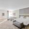 Ramada by Wyndham Doha Old Town