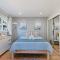 @ Marbella Lane - Chic Abode w/Mountain Skyline - باسيفيكا