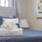 @ Marbella Lane - Vibrant & Chic Designer Home