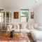 Pass the Keys Luxurious Flat with Large Private Terrace - Hanworth