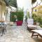 Grand Studio 30m avec jardin proche des plages