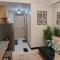 Chateau Elysee a2 near Airport,Wifi Netflix Kitchen