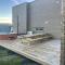 Exclusive Funkis Cabin, Lake View, Rooftop Terrace, Jacuzzi, Sauna, Close to Golf and Alpine