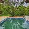 Farmhouse with Pool - Kalavady Farmstay - Baindūru