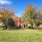 Farmhouse Cottage on 10 Acres Trails On-Site - Monticello