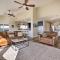 Remodeled Home with Spa and Deck Walk to Dillon Beach - ديلون بيتش