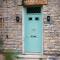 Newly renovated 4 Bedroom Cottage with Wood Burner
