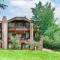 Laurelwood Condominiums 409