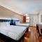Motel 6-Gainesville, GA