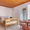 25 Jacaranda Lodge & Backpackers