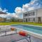 Holiday House Lipa with Private Pool