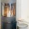 Halwell House - A Spacious Quiet Apartment