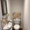 Halwell House - A Spacious Quiet Apartment
