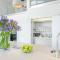 The Grove - Converted Cattle Barn