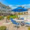Spacious 2 bed 2 bath Golf Course Condo - Perfect for 6-8 Guests! Magnolia North Unit 201