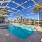 Elegant Waterfront Oasis Heated Pool, Spa and Dock! - Apollo Beach