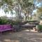 Outback Cellar & Country Cottage - Dubbo