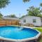Contemporary & Fully Updated Heated Pool Home - Tampa
